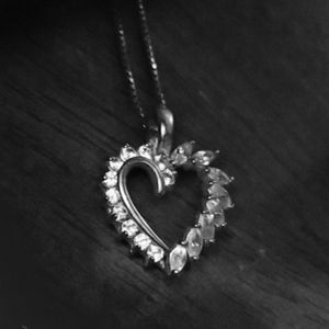 Elegant diamond and sterling Silver Heart pendant no chain